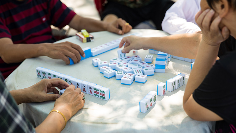 Play Mahjong in Chengdu