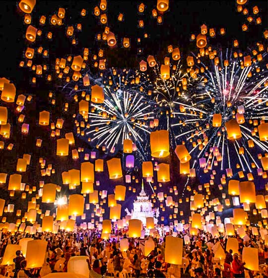 Sky Lantern (Yi Peng) Festival of Thailand