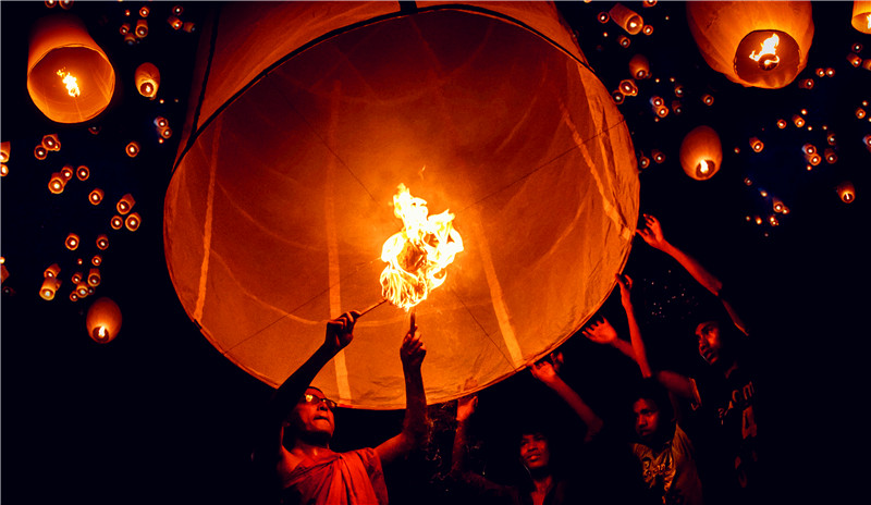 Loi Krathong-Lantern festival