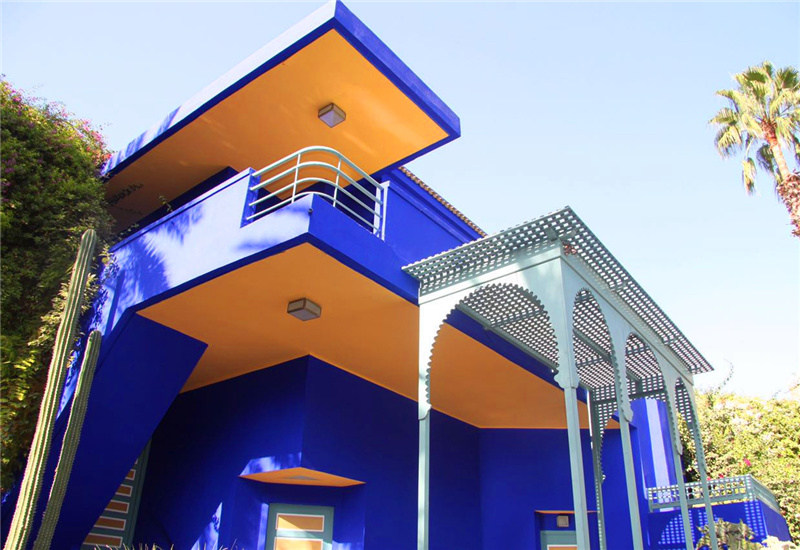 A brilliant blue building in Jardin Majorelle, Marrakech