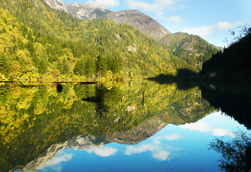 Picture of Jiuzhaigou that George took