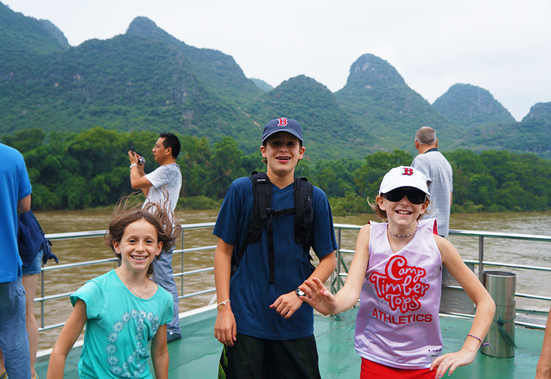 Family Trip in Li River , Guilin