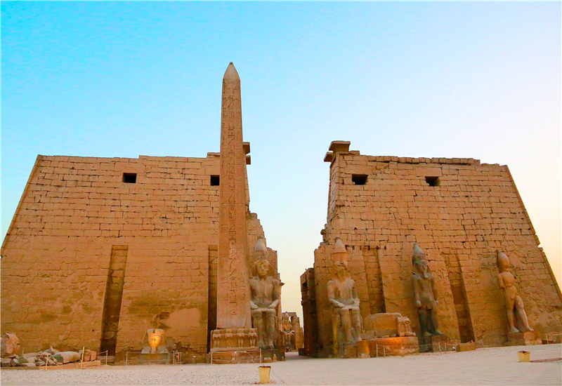 The time-honored walls and colossal statues in the Luxor Temple, Egypt