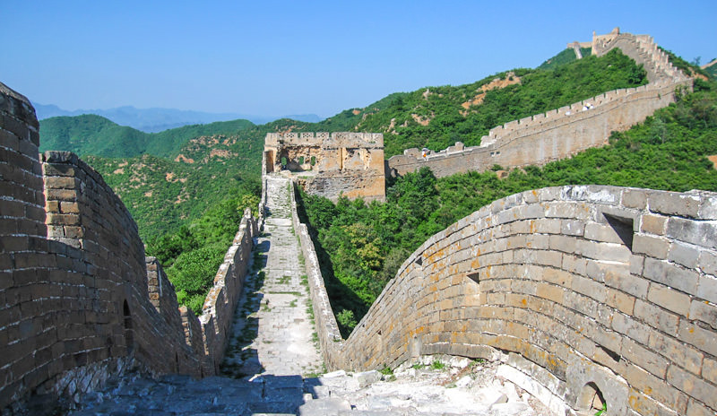 A close look at Jinshanling Great Wall