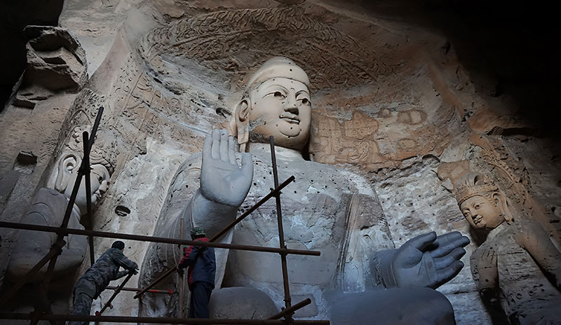 Huge Buddha Statue in Yungang Grottoes
