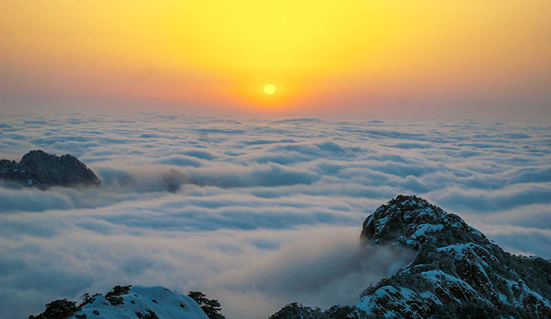 sunrise of Mt.Huangshan