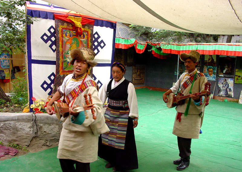 Tibetan dancer and singer