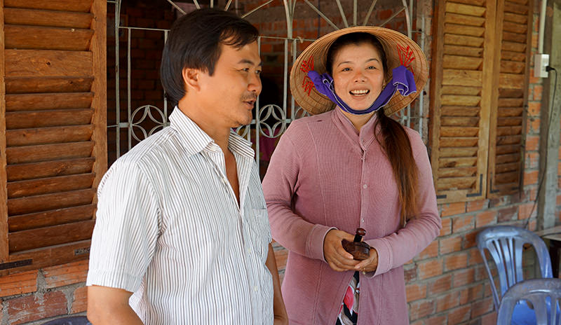 Mr. and Mrs. Hai Sing in Duet