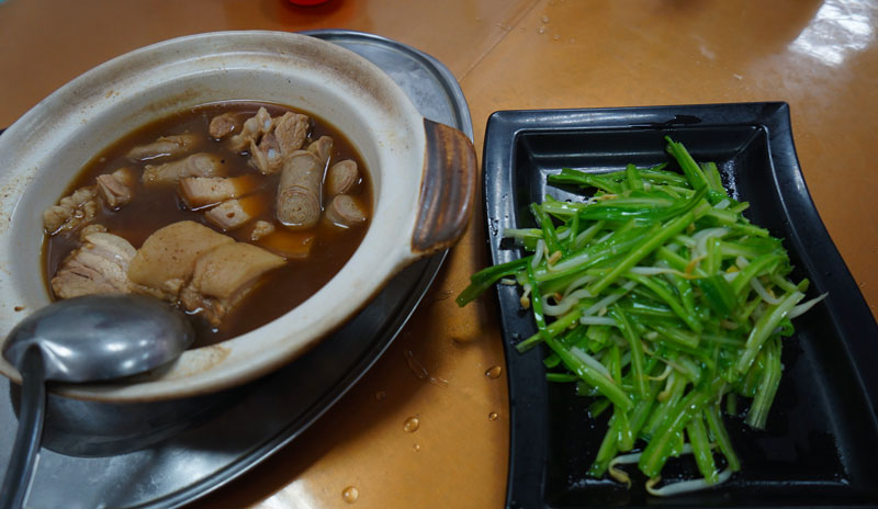 Le Bak Kut teh