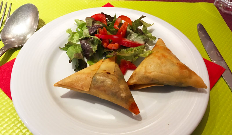 Le samossa en forme de triangle