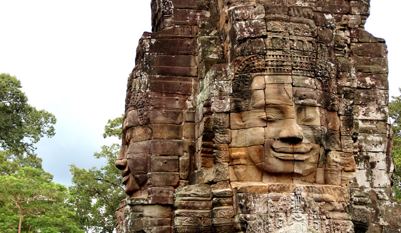 Le Tour aux Quatres Visages