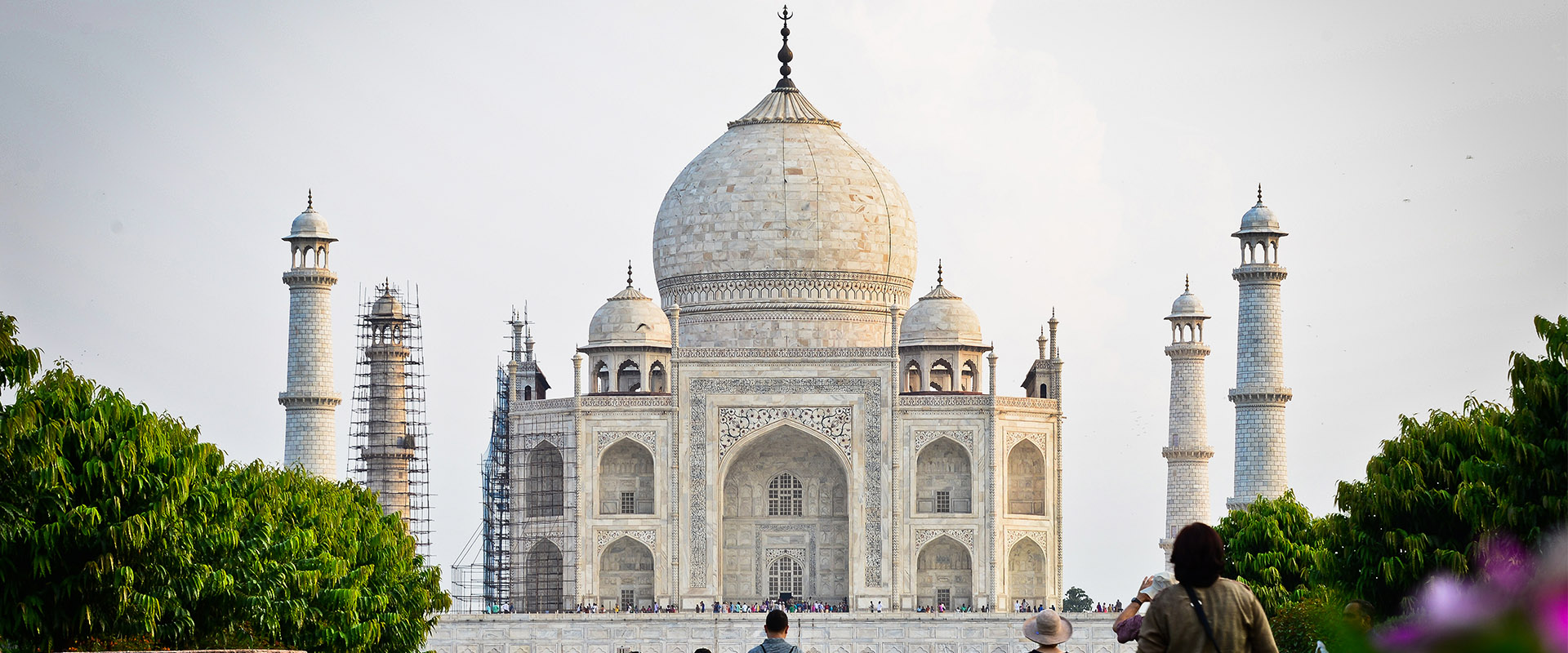 Taj Mahal in India: When \u0026 Why It Was Built, History, Facts, image size:1920x800