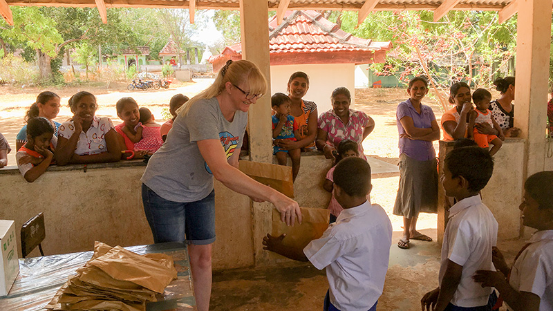 Jill and Children, Sri Lanka