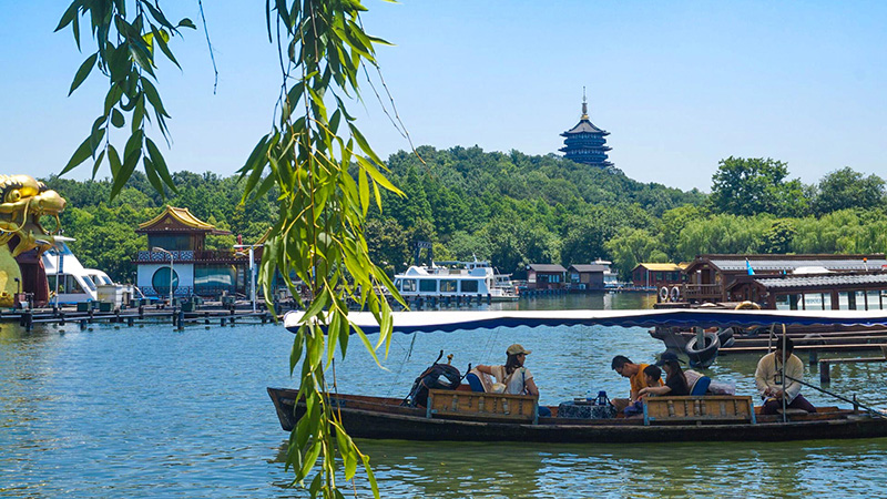 West Lake, Spring in Hangzhou