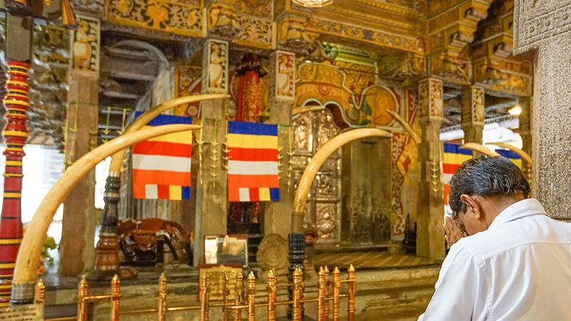 Temple of Tooth Relic