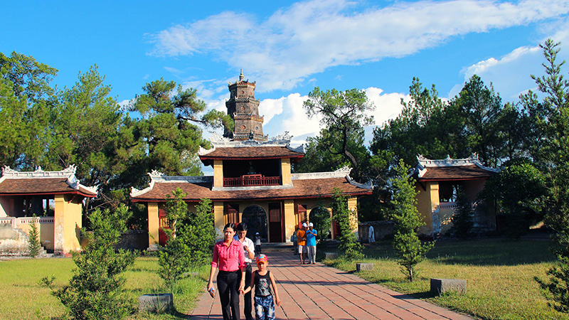 Thien Mu Pagoda