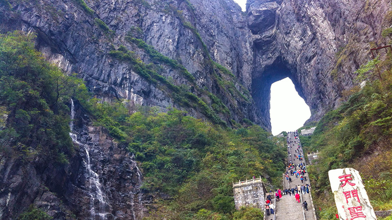 Zhangjiajie or Guilin: Where to Go for Your China Tour