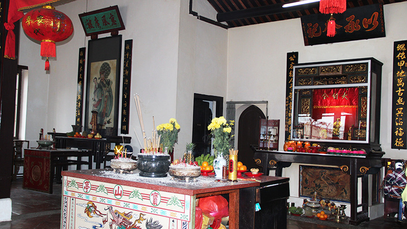 Worship Ancestors and Gods