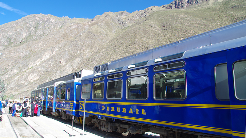Ollantaytambo Station