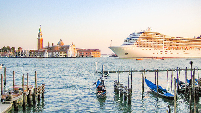 Gondola Cruise in Venice