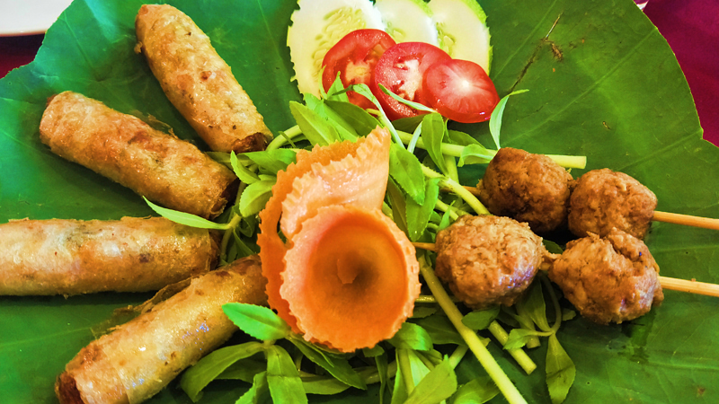 Vietnamese Spring Rolls with Meatballs