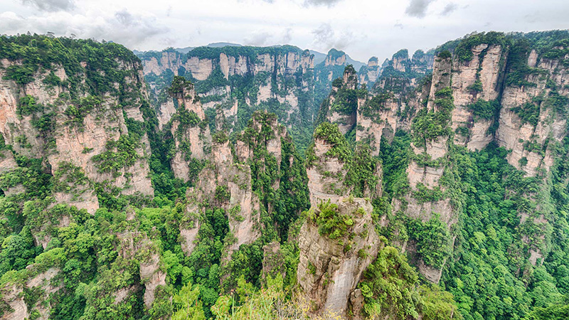 Stunning mountains in Zhangjiajie