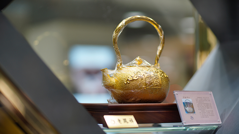 Golden Teapot in a gold store