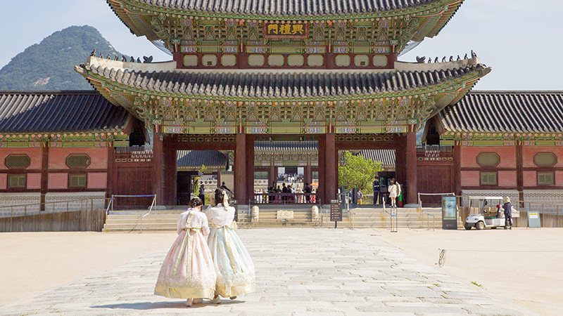 Visit Palace With Hanbok