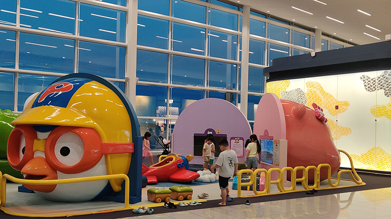 Kid's Playing Area