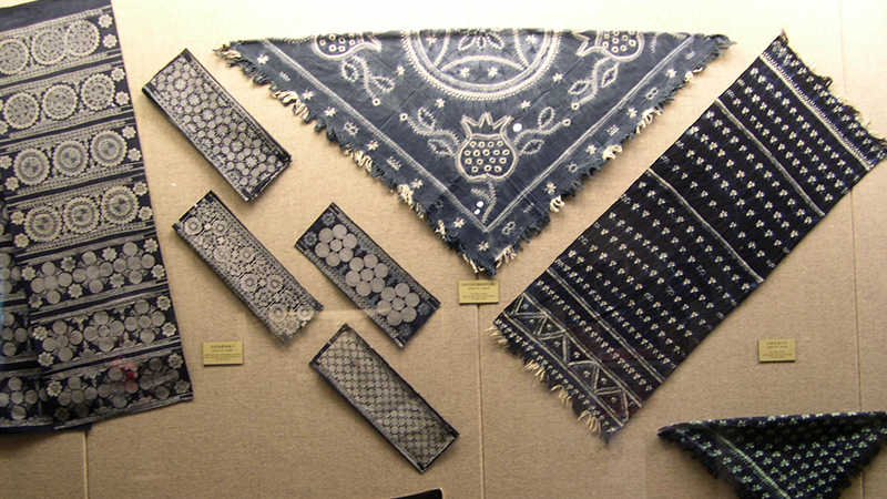 Tie-dye, a method used by minorities