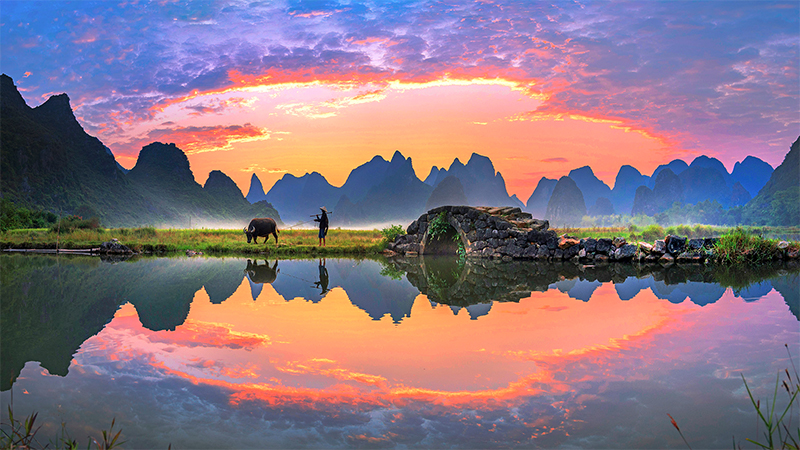 Guilin at dusk