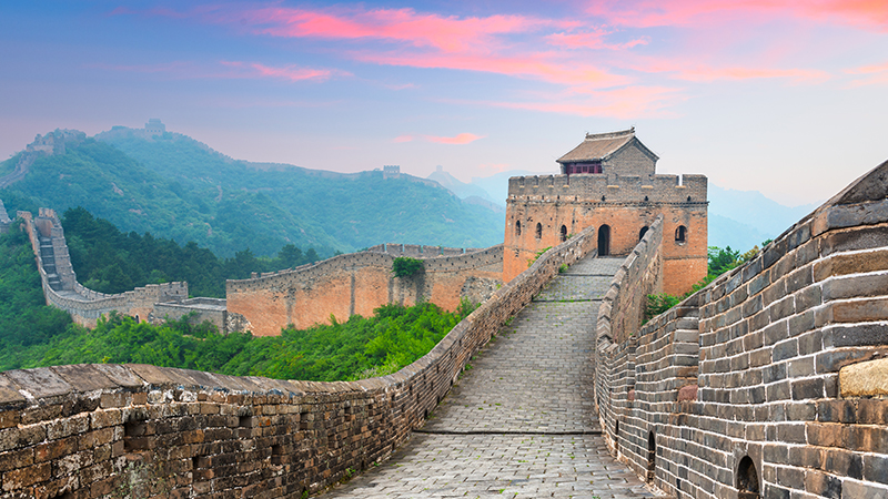 Jinshanling Great Wall at dusk
