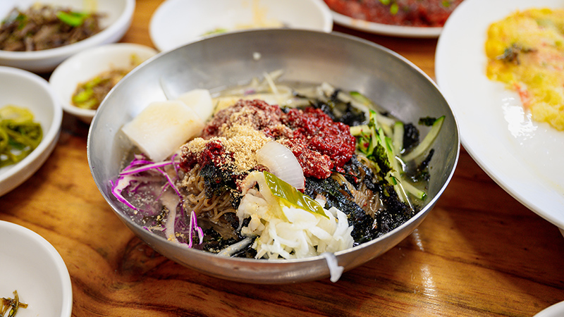 Naengmyeon (Cold Noodles)