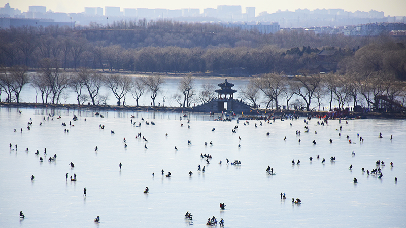 Patinaje en el Palacio de Verano en invierno