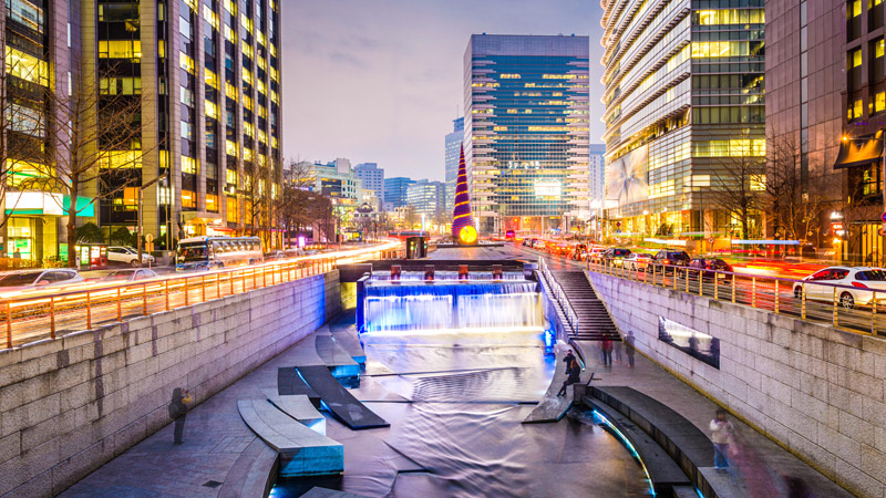 Cheonggyecheon at Night