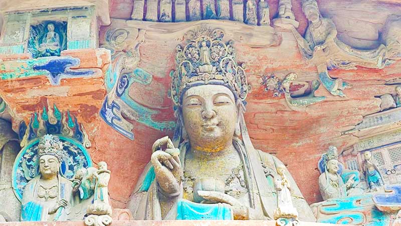 Painted bodhisattva in dazu carving
