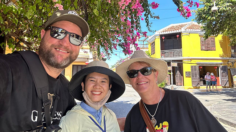 Odynovo's Customers in Hoi An Ancient Town