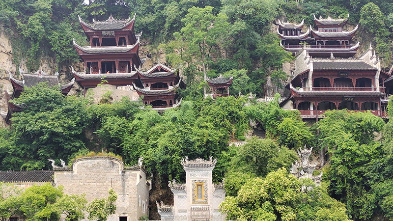 Qinglong Cave in Zhenyuan Ancient Town