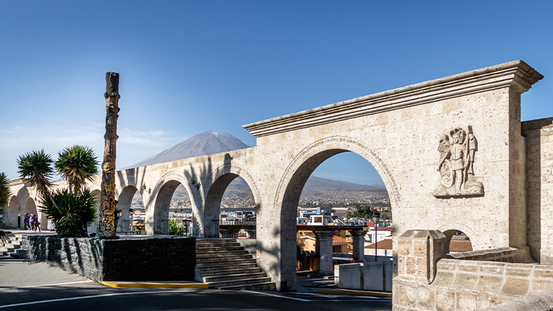 The Yanahuara Scenic Overlook