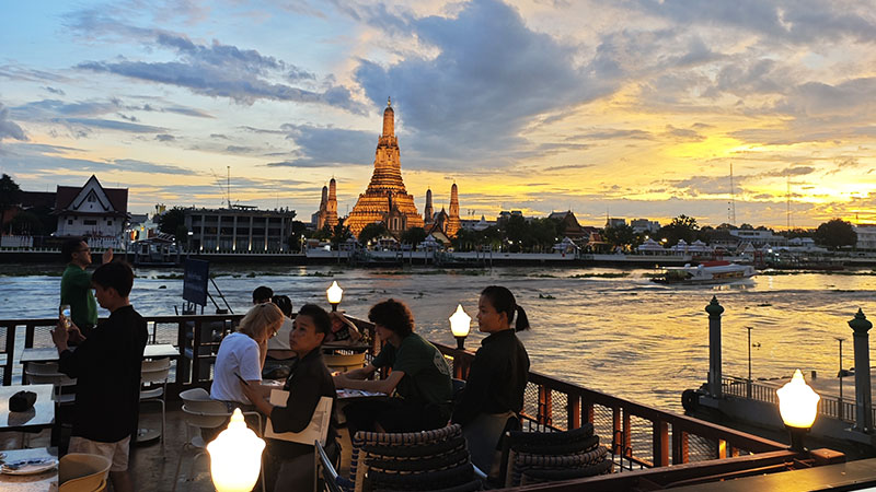 Sunset Dinner at a Riverside Restaurant Opposite Wat Arun