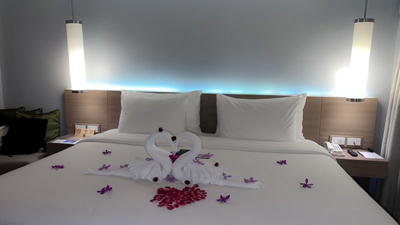 Honeymoon Decoration of Beyond Karon