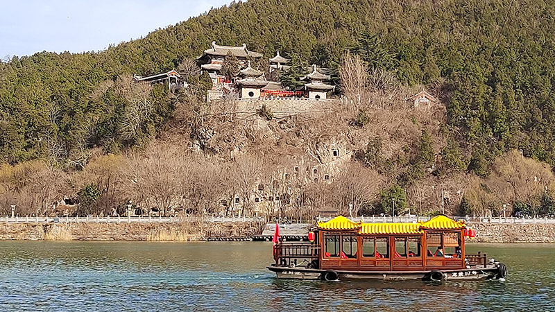 Xiangshan Temple in Longmen Grottoes