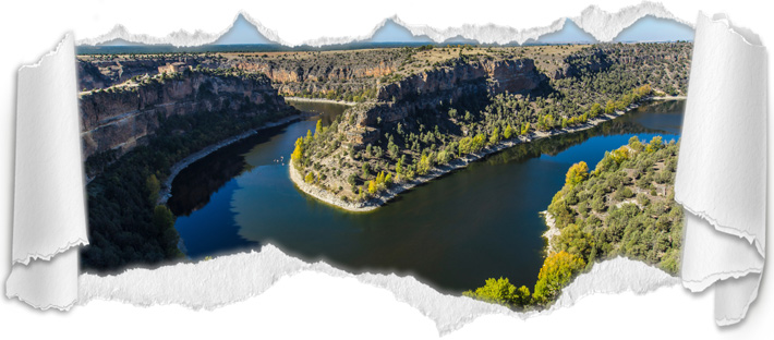  Cruise on Chamberlain Gorge