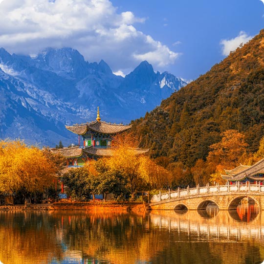 YANGTZE RIVER CRUISE