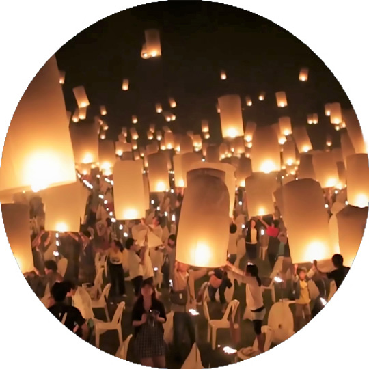 Yi Peng Lanna Festival by Gassan