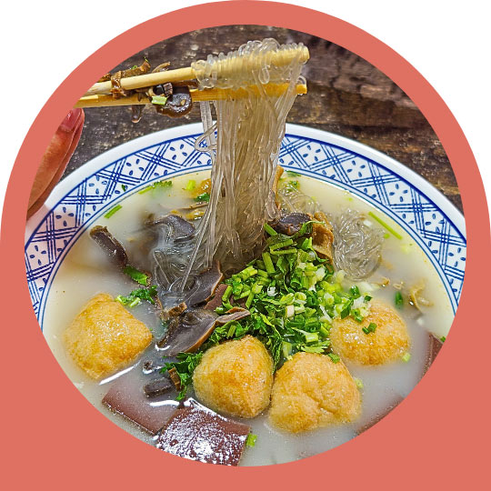 duck-blood rice noodle soup