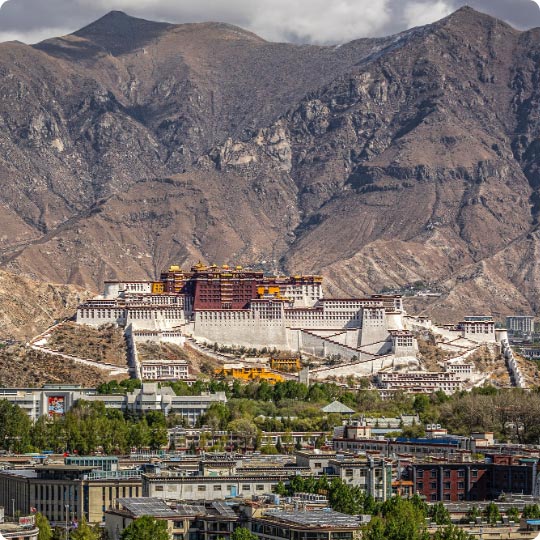 snow mountains in tibet