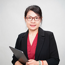 Senior Travel Expert