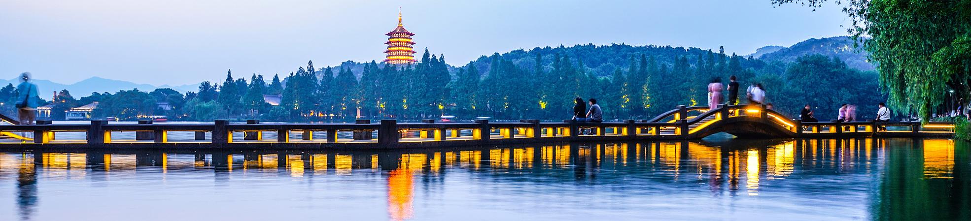 Top 8 Most Beautiful Lakes in China