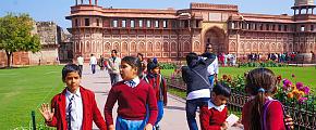 A Complete Travel Guide of Agra